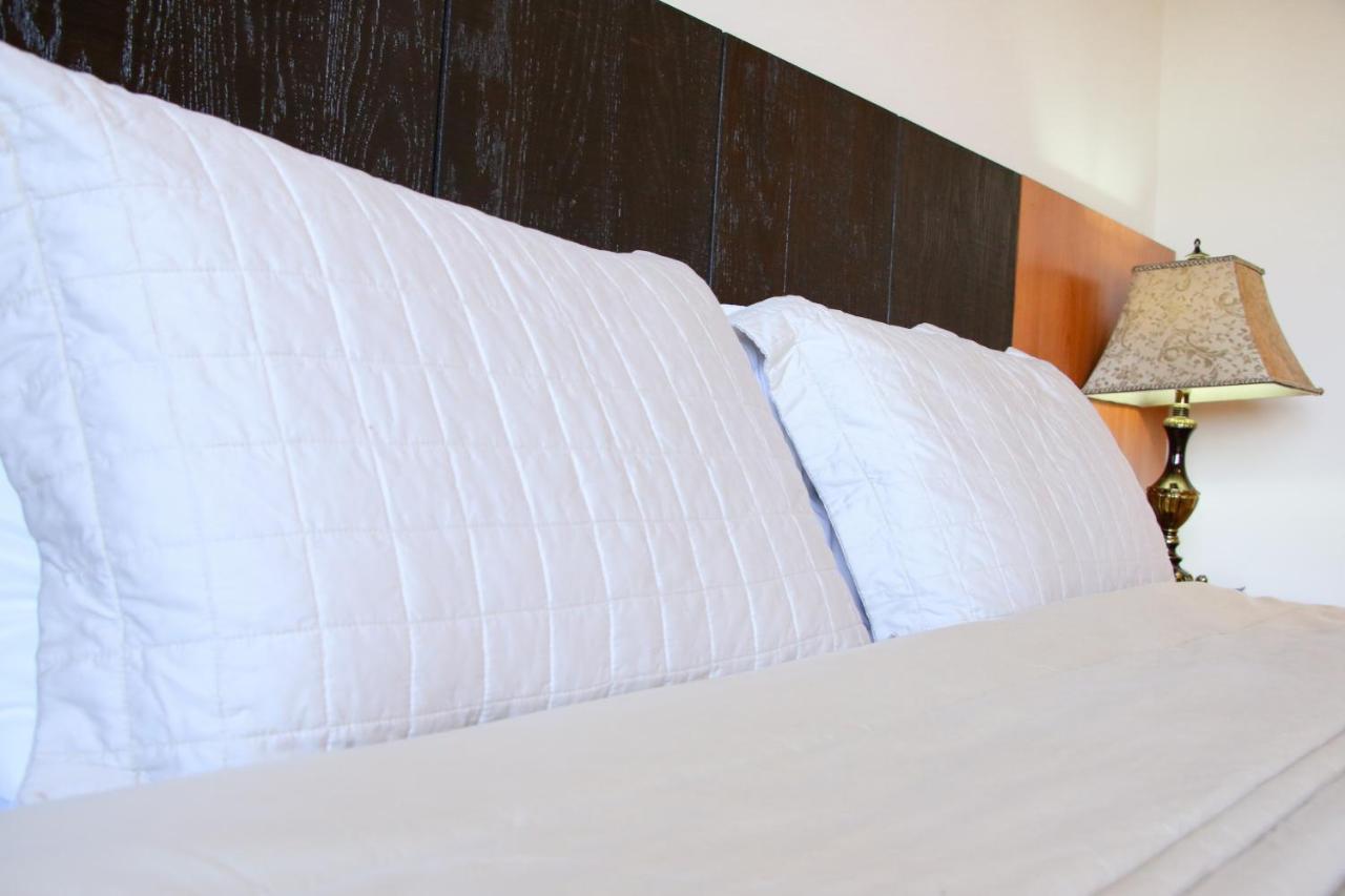 Olimpo Hotel & Suites Itaugua Luaran gambar